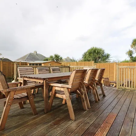 Within Reach Holiday home *